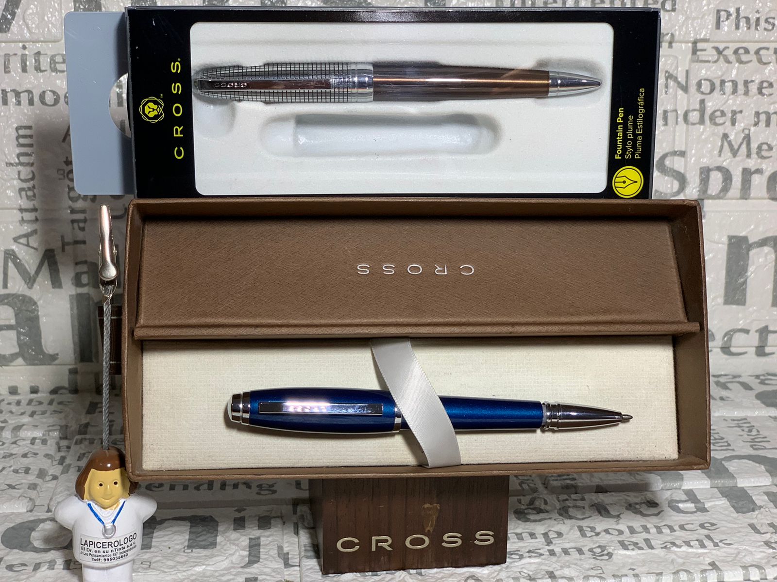 Cross pen 